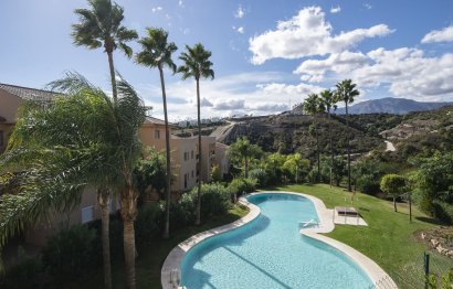 Resale - Apartment - Penthouse - Estepona - Estepona Centro