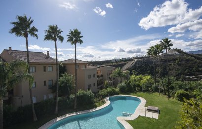 Resale - Apartment - Penthouse - Estepona - Estepona Centro