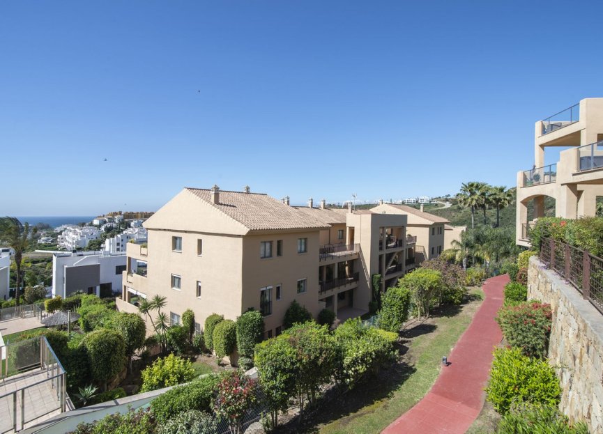 Resale - Apartment - Penthouse - Estepona - Estepona Centro