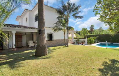 Resale - House - Detached Villa - Marbella - Marbella Centro