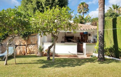 Resale - House - Detached Villa - Marbella - Marbella Centro