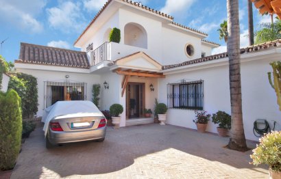 Resale - House - Detached Villa - Marbella - Marbella Centro