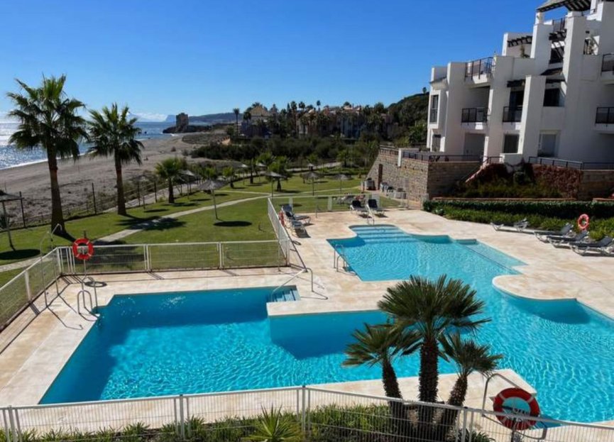 Resale - Apartment - Middle Floor Apartment - Casares - Casares Centro