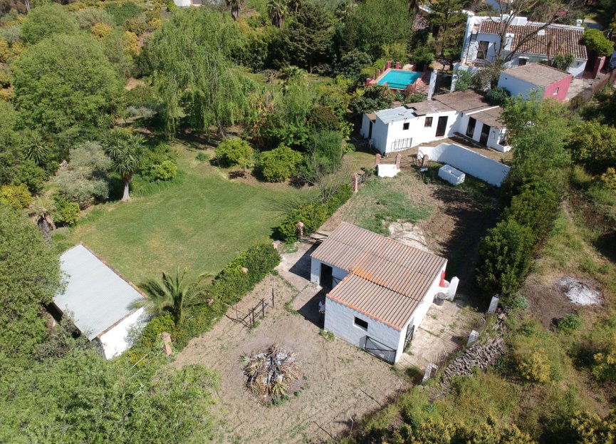 Resale - House - Finca - Cortijo - Alhaurín el Grande - Alhaurín el Grande Centro