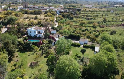 Resale - House - Finca - Cortijo - Alhaurín el Grande - Alhaurín el Grande Centro