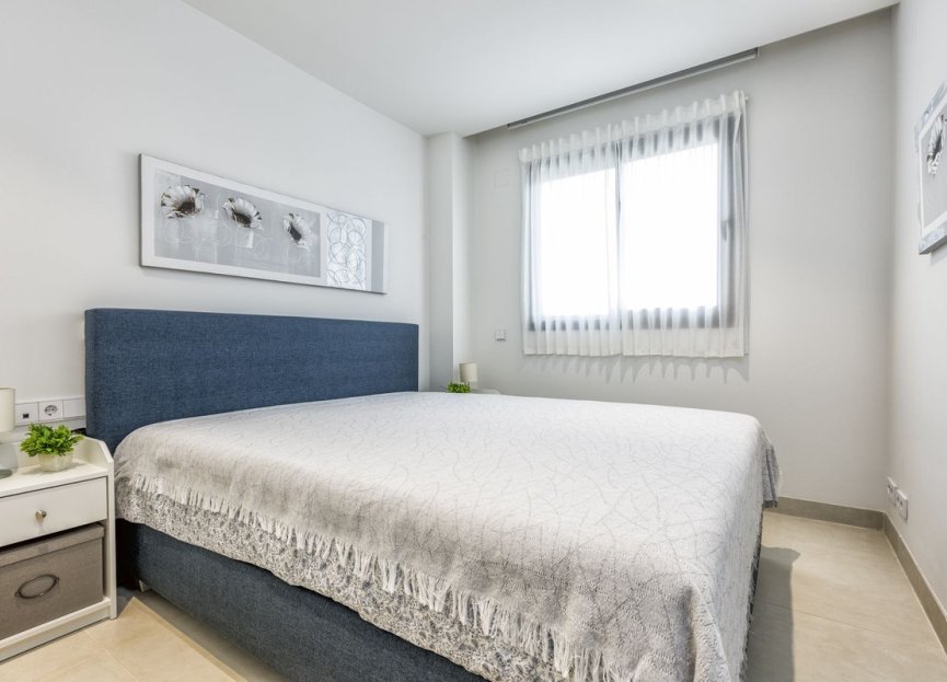 Resale - Apartment - Middle Floor Apartment - Fuengirola - Fuengirola Centro