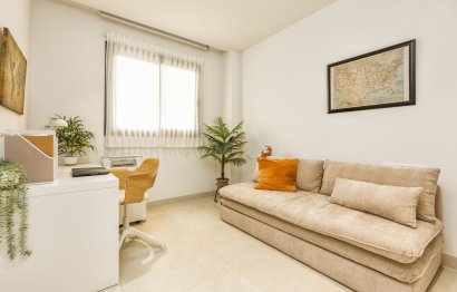 Resale - Apartment - Middle Floor Apartment - Fuengirola - Fuengirola Centro