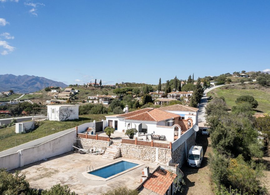 Resale - House - Detached Villa - Mijas - La Cala De Mijas