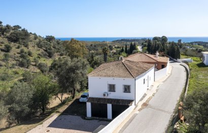 Resale - House - Detached Villa - Mijas - La Cala De Mijas