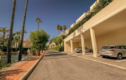 Resale - House - Townhouse - Benahavís - La Quinta