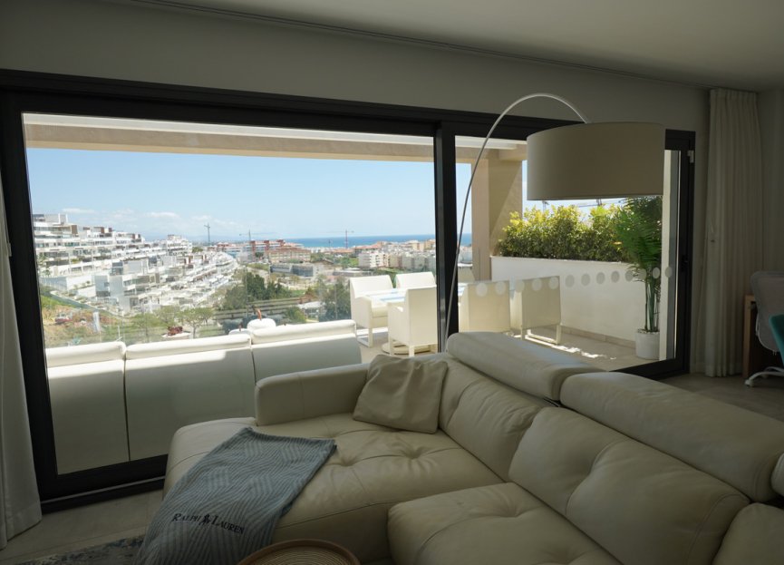 Resale - Apartment - Penthouse - Estepona - Estepona Centro