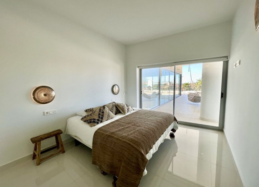 Resale - Apartment - Penthouse - Benalmádena - La Capellania