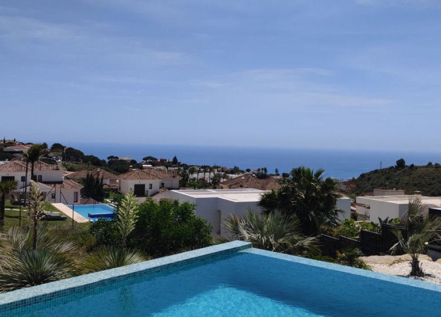 Resale - House - Detached Villa - Mijas - Mijas Centro