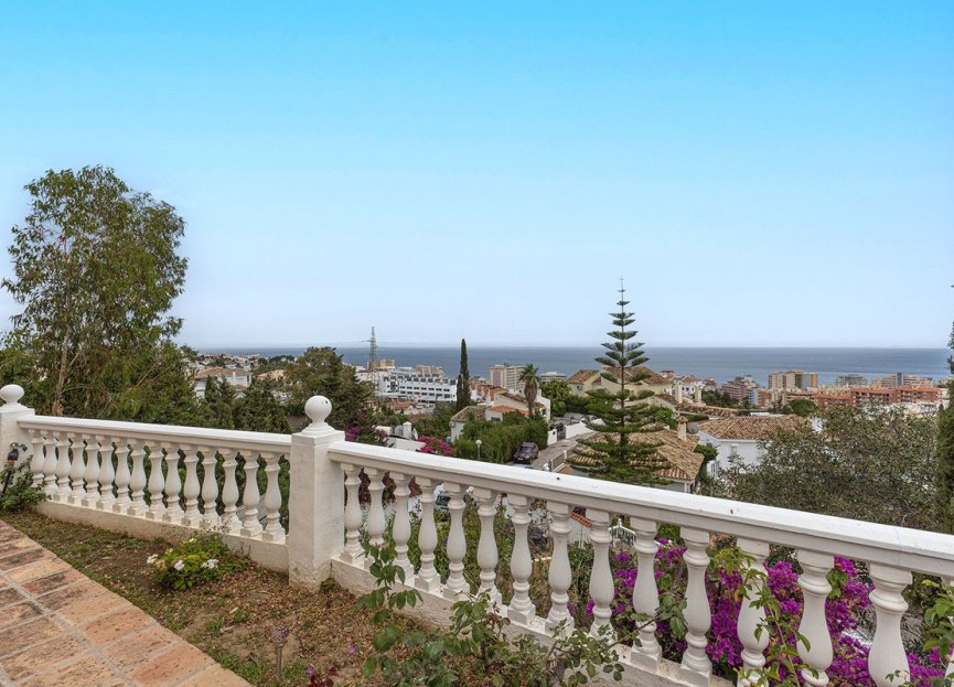 Resale - House - Detached Villa - Fuengirola