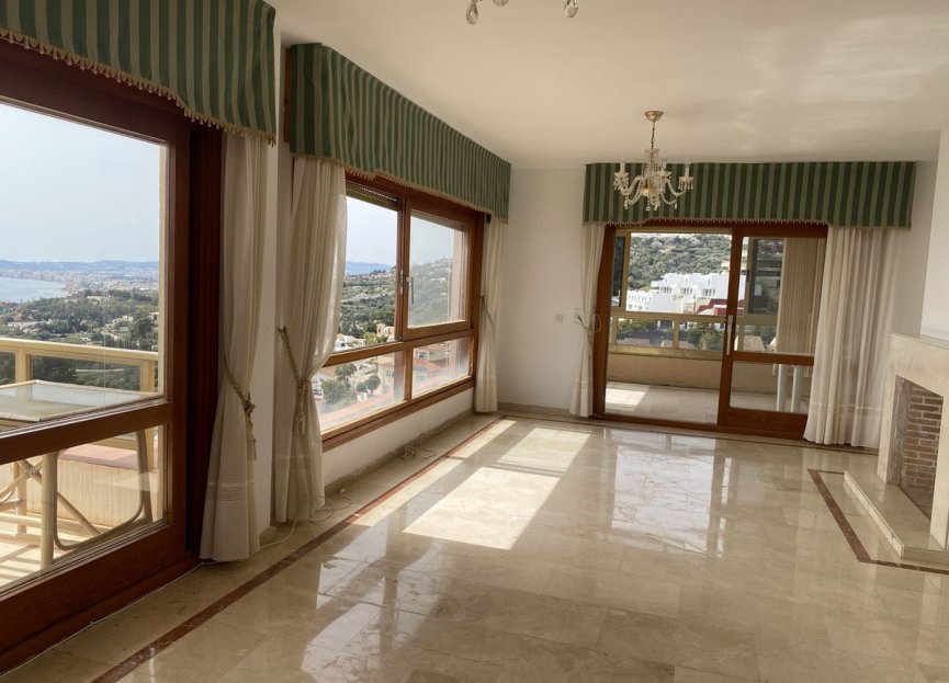 Resale - Apartment - Penthouse - Benalmádena - Torremuelle