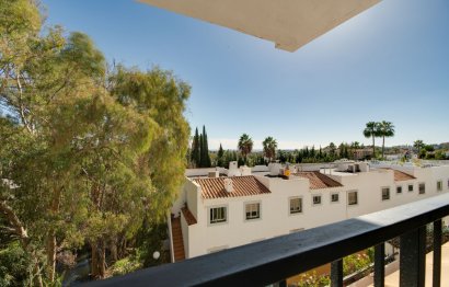 Resale - Apartment - Duplex - Marbella - Nueva Andalucia