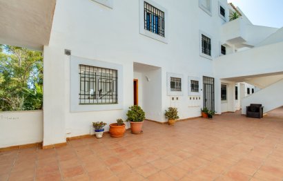 Resale - Apartment - Duplex - Marbella - Nueva Andalucia