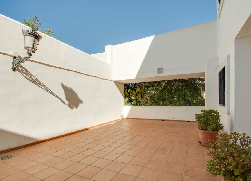 Resale - Apartment - Duplex - Marbella - Nueva Andalucia