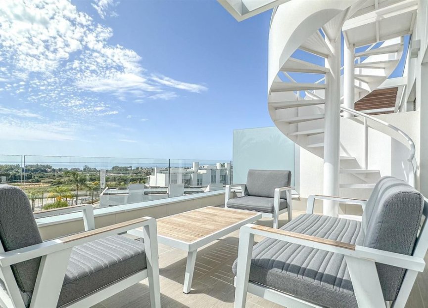 Resale - Apartment - Penthouse - Estepona - New Golden Mile