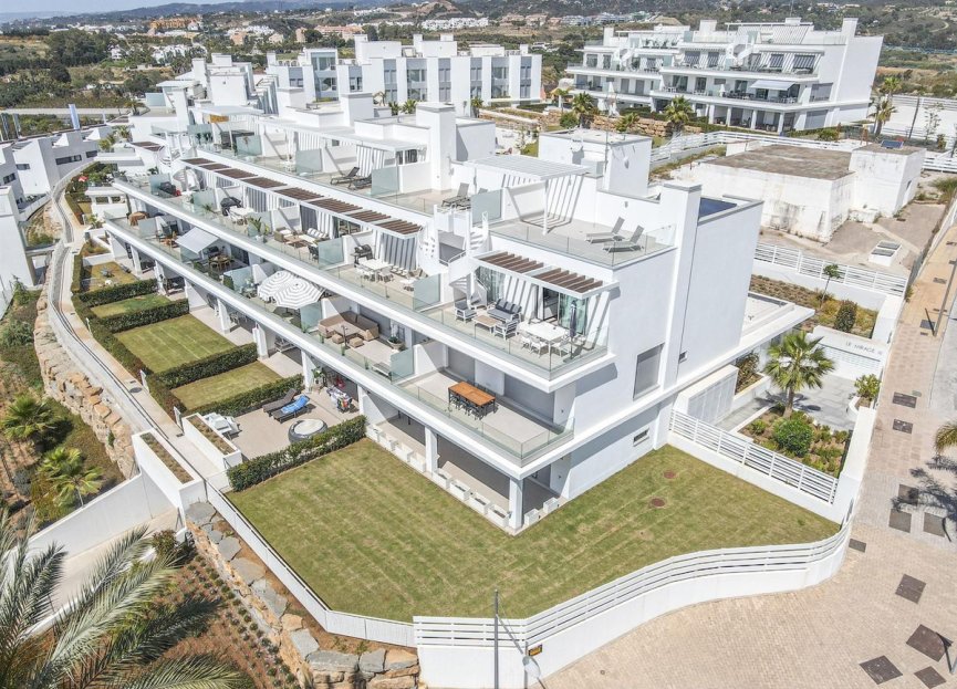 Resale - Apartment - Penthouse - Estepona - New Golden Mile