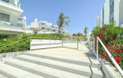 Resale - Apartment - Ground Floor Apartment - Estepona - New Golden Mile