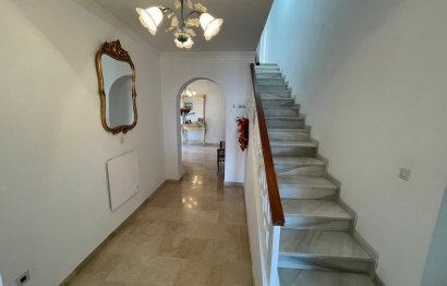 Resale - House - Detached Villa - Benalmádena