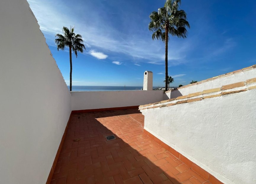 Resale - House - Detached Villa - Benalmádena