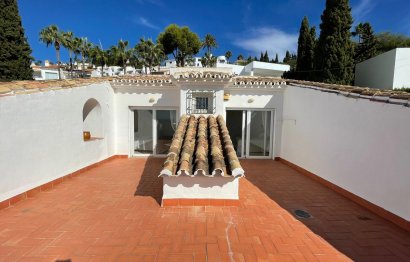 Resale - House - Detached Villa - Benalmádena