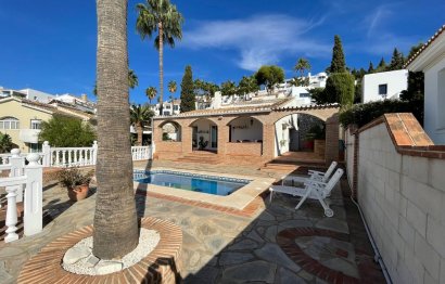 Resale - House - Detached Villa - Benalmádena