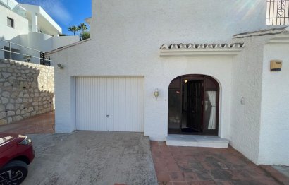 Resale - House - Detached Villa - Benalmádena