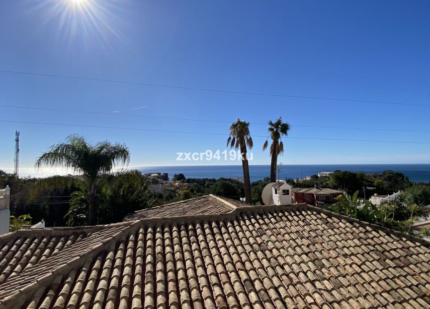 Resale - House - Detached Villa - Benalmádena - La Capellania