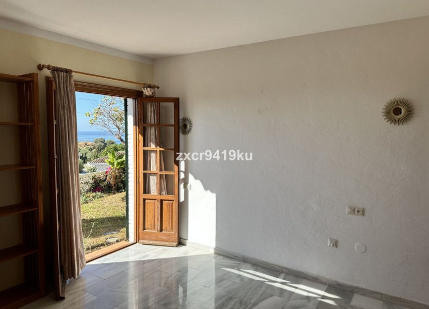 Resale - House - Detached Villa - Benalmádena - La Capellania