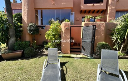 Resale - Apartment - Ground Floor Apartment - Marbella - La Mairena