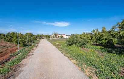 Resale - House - Finca - Cortijo - Alhaurín el Grande - Alhaurín el Grande Centro