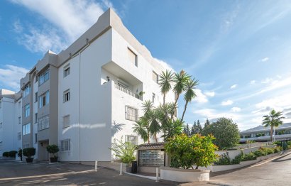 Resale - Apartment - Ground Floor Apartment - Marbella - Nueva Andalucia