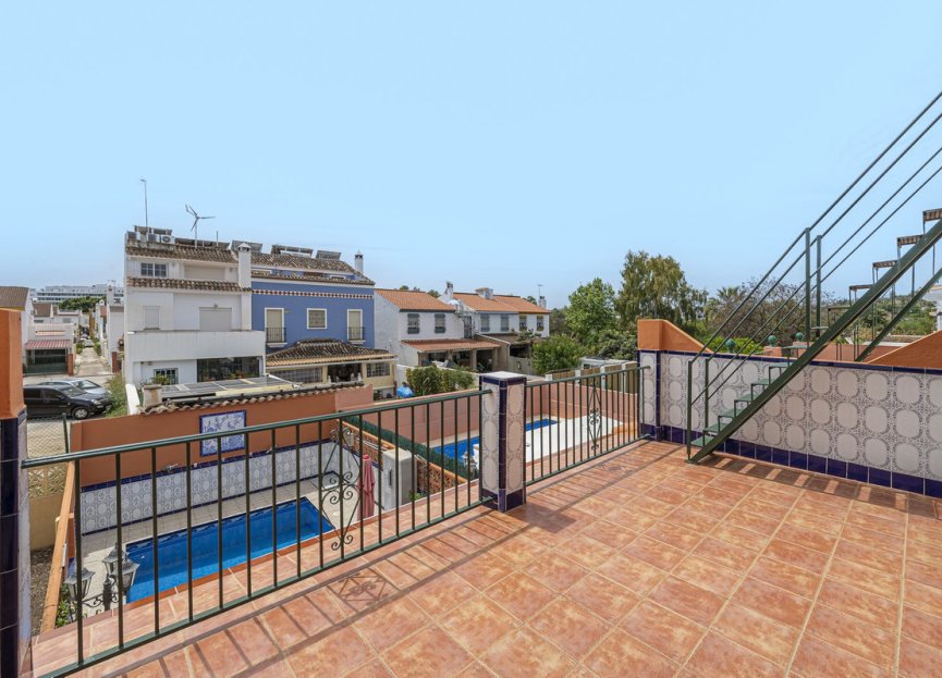 Resale - House - Townhouse - Marbella - Nueva Andalucia