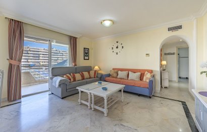 Resale - Apartment - Middle Floor Apartment - Marbella - Puerto Banús