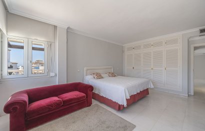 Resale - Apartment - Penthouse Duplex - Marbella - Puerto Banús