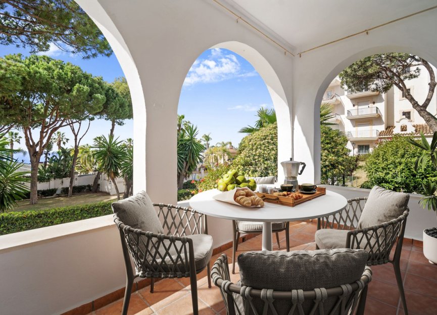 Resale - Apartment - Ground Floor Apartment - Marbella - Puerto Banús