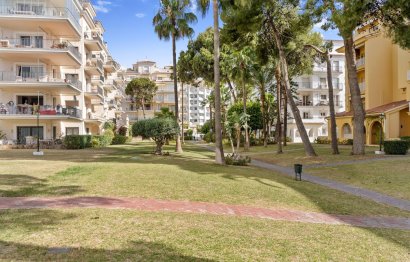 Resale - Apartment - Ground Floor Apartment - Marbella - Puerto Banús