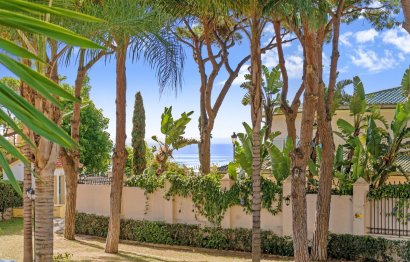 Resale - Apartment - Ground Floor Apartment - Marbella - Puerto Banús