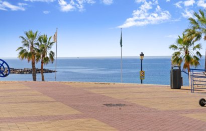 Resale - Apartment - Ground Floor Apartment - Marbella - Puerto Banús