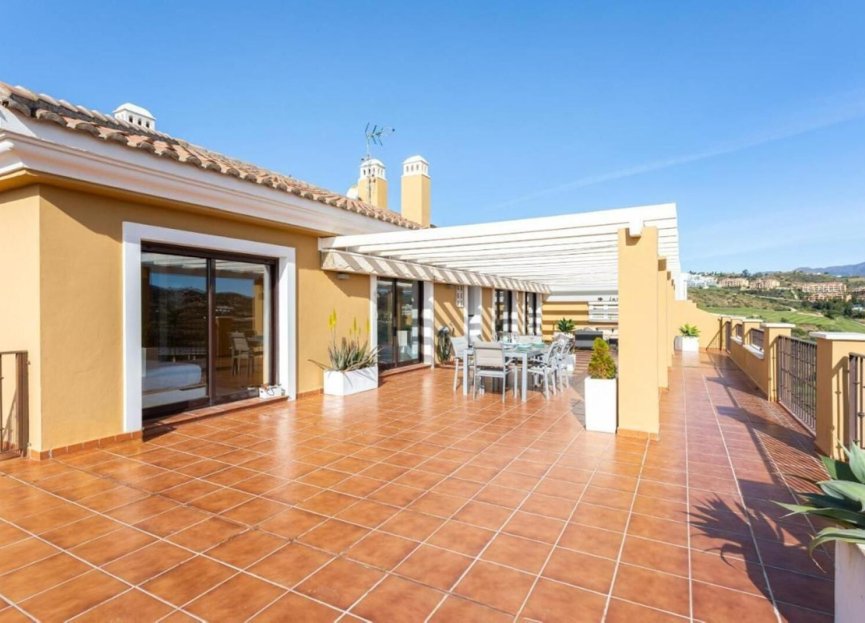 Resale - Apartment - Penthouse - Mijas - Calanova Golf