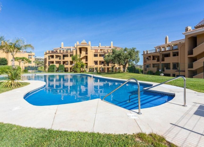 Resale - Apartment - Penthouse - Mijas - Calanova Golf