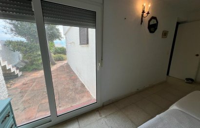 Resale - House - Detached Villa - Estepona - Estepona Centro