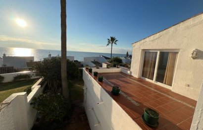 Resale - House - Detached Villa - Estepona - Estepona Centro