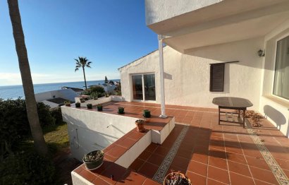 Resale - House - Detached Villa - Estepona - Estepona Centro