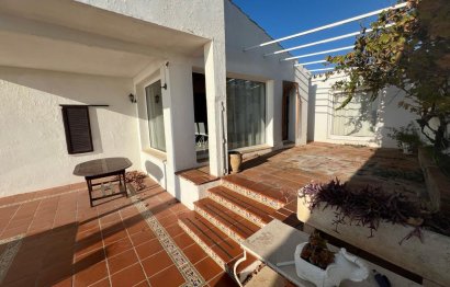 Resale - House - Detached Villa - Estepona - Estepona Centro