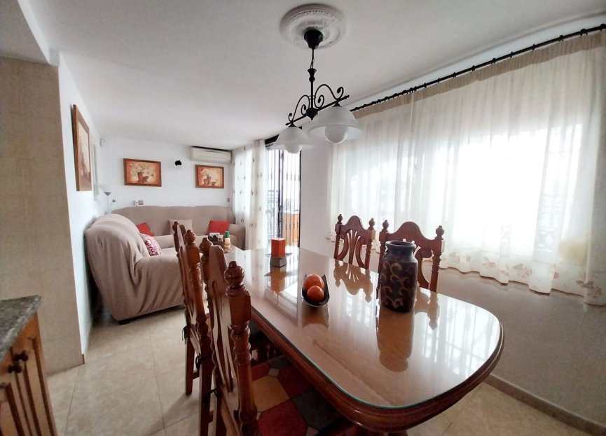 Resale - House - Townhouse - Estepona - Estepona Centro