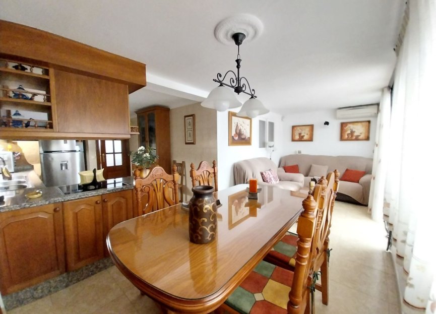 Resale - House - Townhouse - Estepona - Estepona Centro